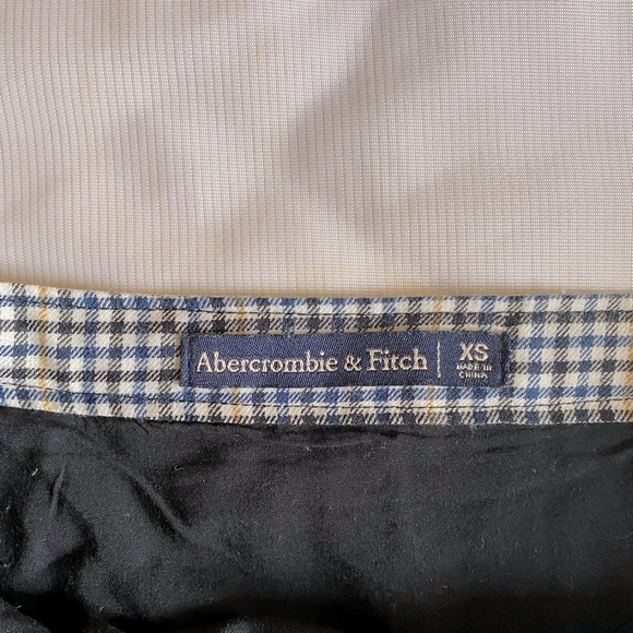 ABERCROMBIE FITCH PLAID MINI SKIRT SIZE XS ALMOST NEW CONDITION - Picture 3 of 3